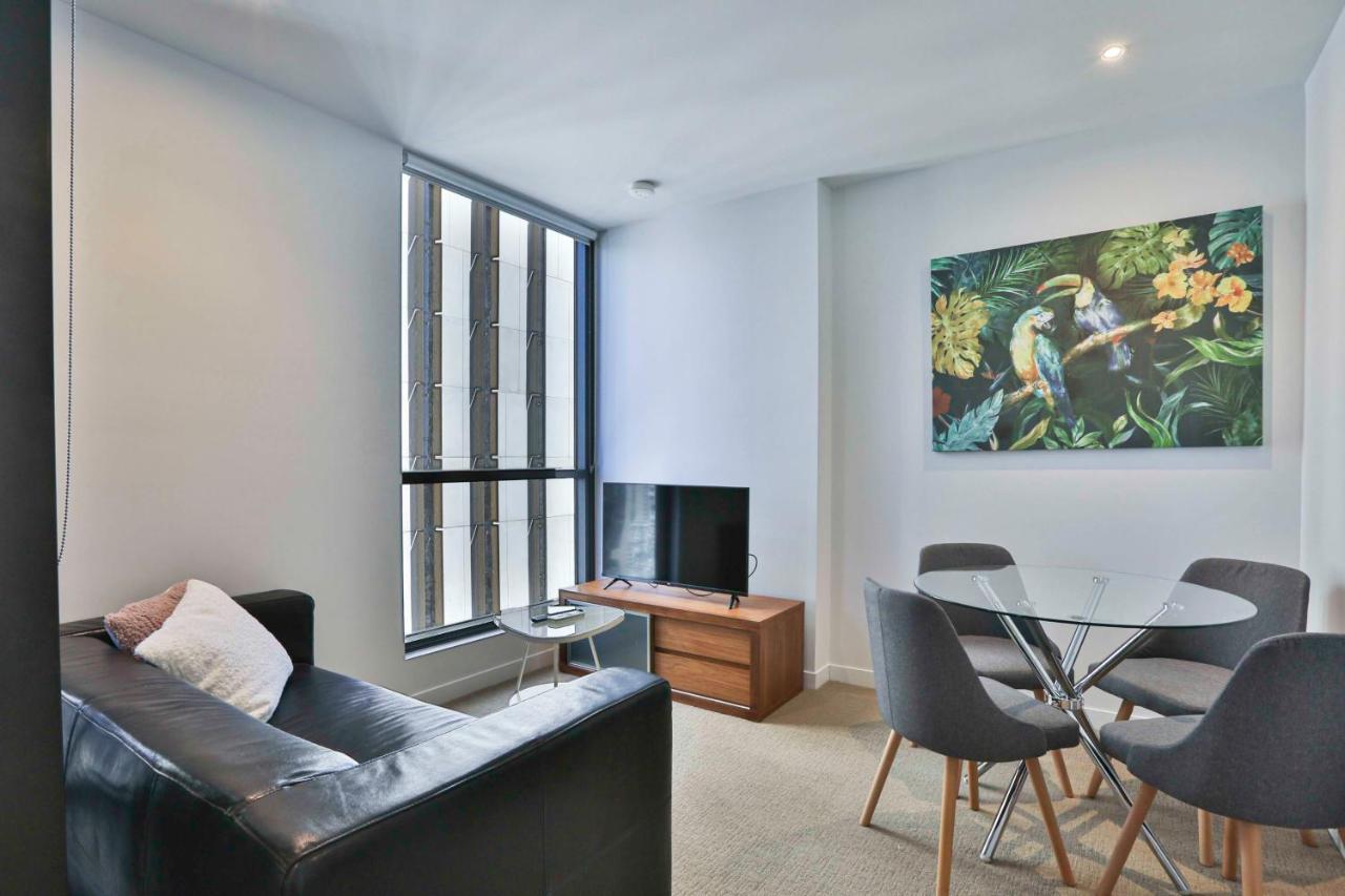 My80 Apartment Located In The Inner Of Melbourne Cbd Exterior photo